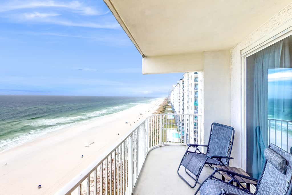 Gulf-front getaway with pools, hot tub & central AC