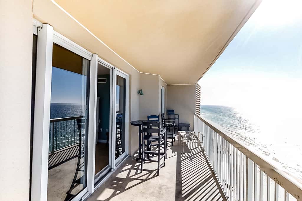 Cool & contemporary beachfront getaway with large balcony, pools, & gym