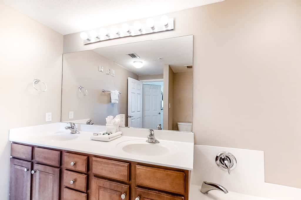 Cool & contemporary beachfront getaway with large balcony, pools, & gym