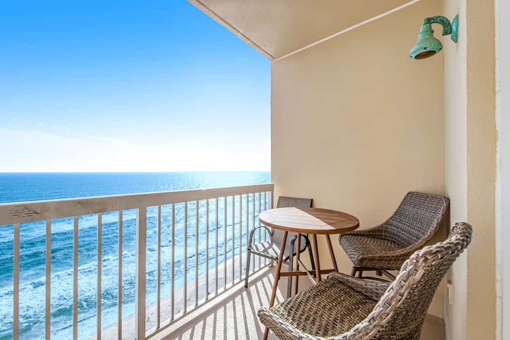 Seychelles Beach Resort 1804