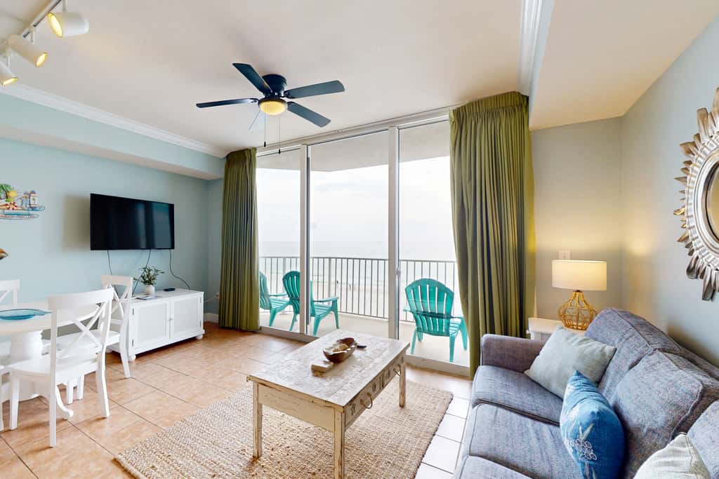 Snowbird Friendly Condo with Gorgeous Gulf Views, Pools, Hot Tub & Sauna