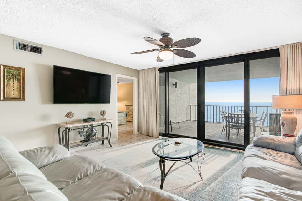 Waterfront beach condo w/ pool, hot tub & tennis available - balcony
