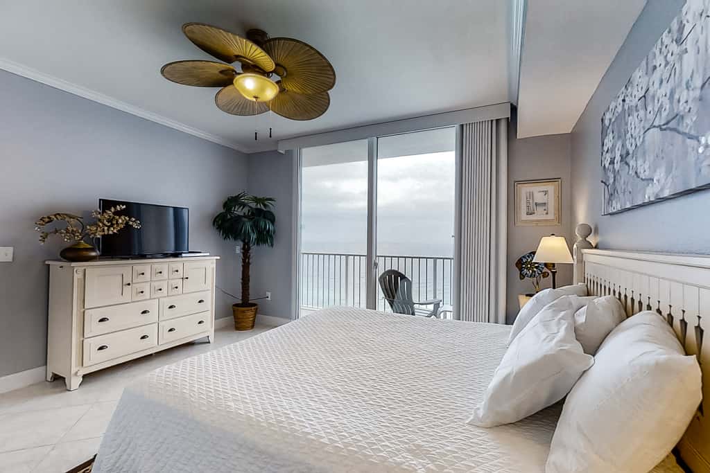 Serene beachfront condo with gulf views & resort pools, hot tubs, beach service