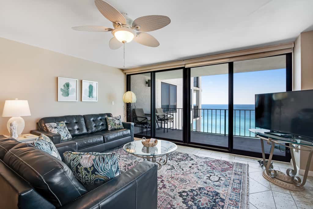 Gulf views from your private balcony - condo with pool , hot tub & beach access