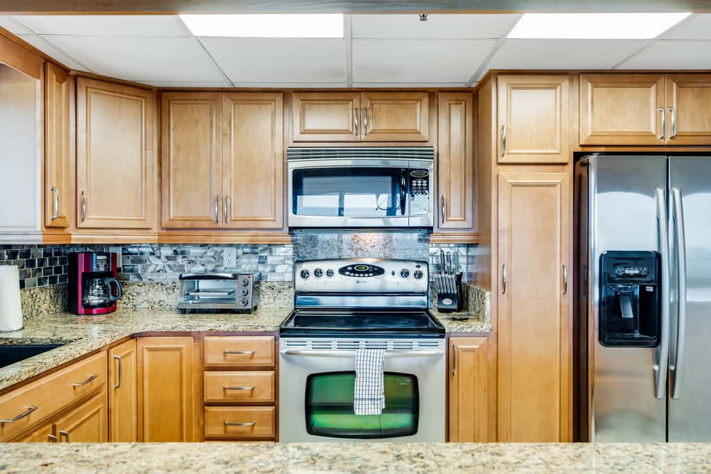 Gulf views from your private balcony - condo with pool , hot tub & beach access