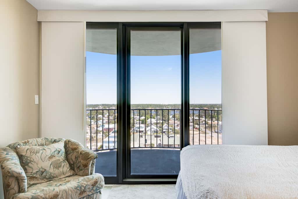 Gulf views from your private balcony - condo with pool , hot tub & beach access
