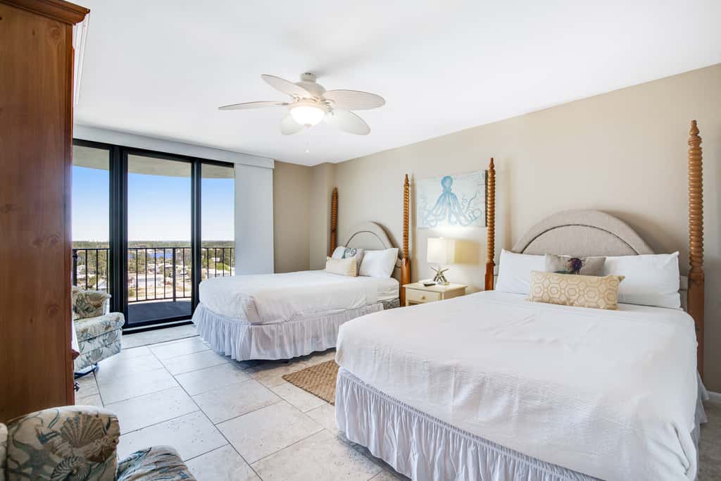 Gulf views from your private balcony - condo with pool , hot tub & beach access