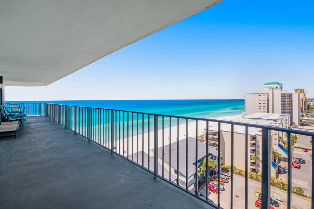 Gulf views from your private balcony - condo with pool , hot tub & beach access