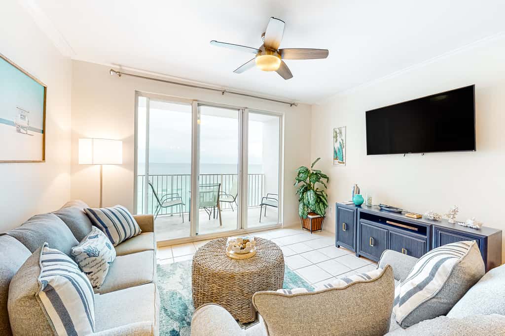 Majestic Sun B1010 Beachfront Bliss with Pool!