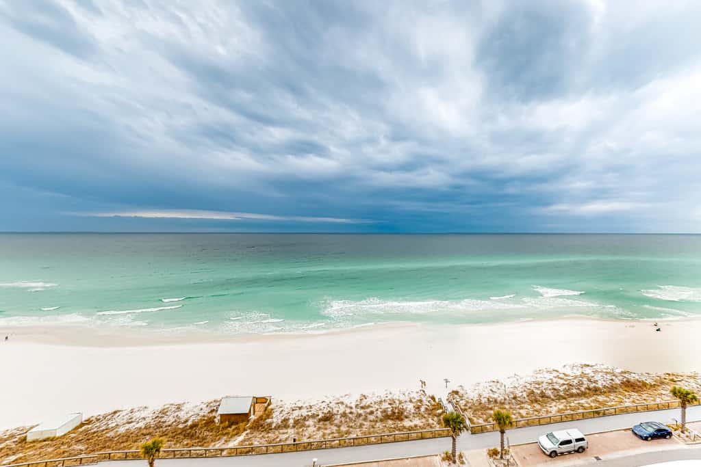 Majestic Sun B1010 Beachfront Bliss with Pool!