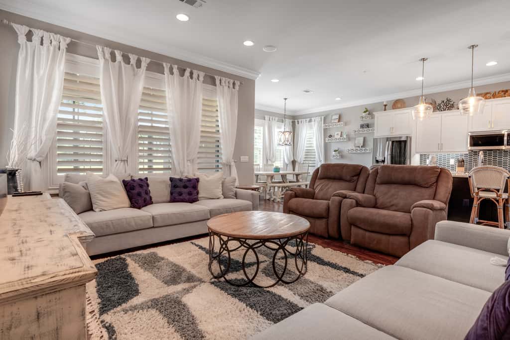 Villa Lago - Emerald Isle