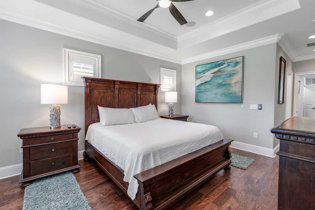 Villa Lago - Emerald Isle