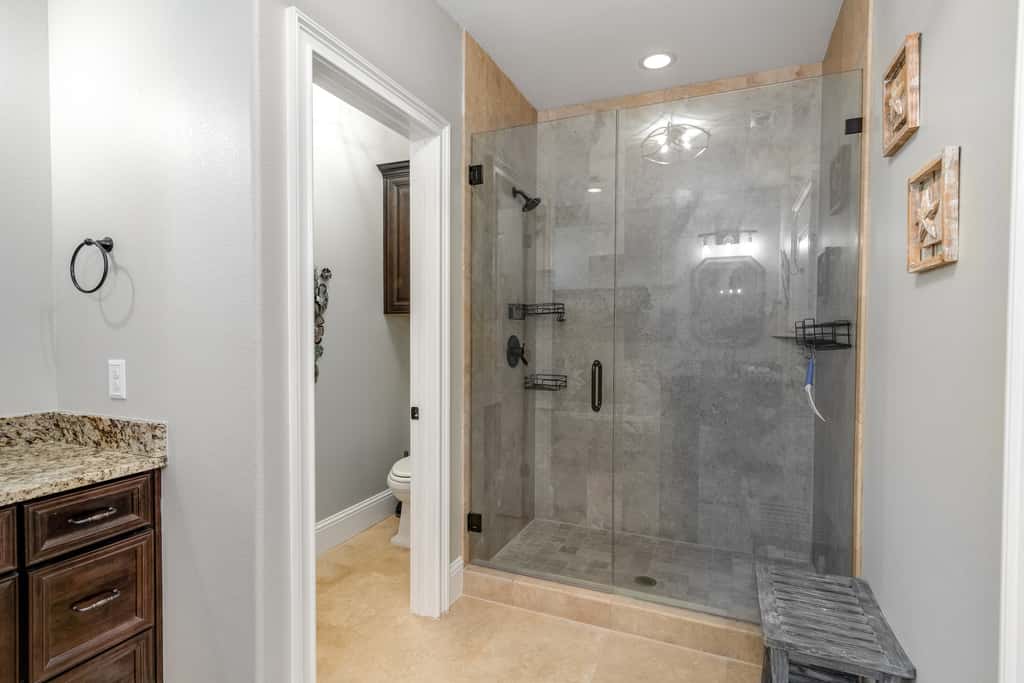 Villa Lago - Emerald Isle