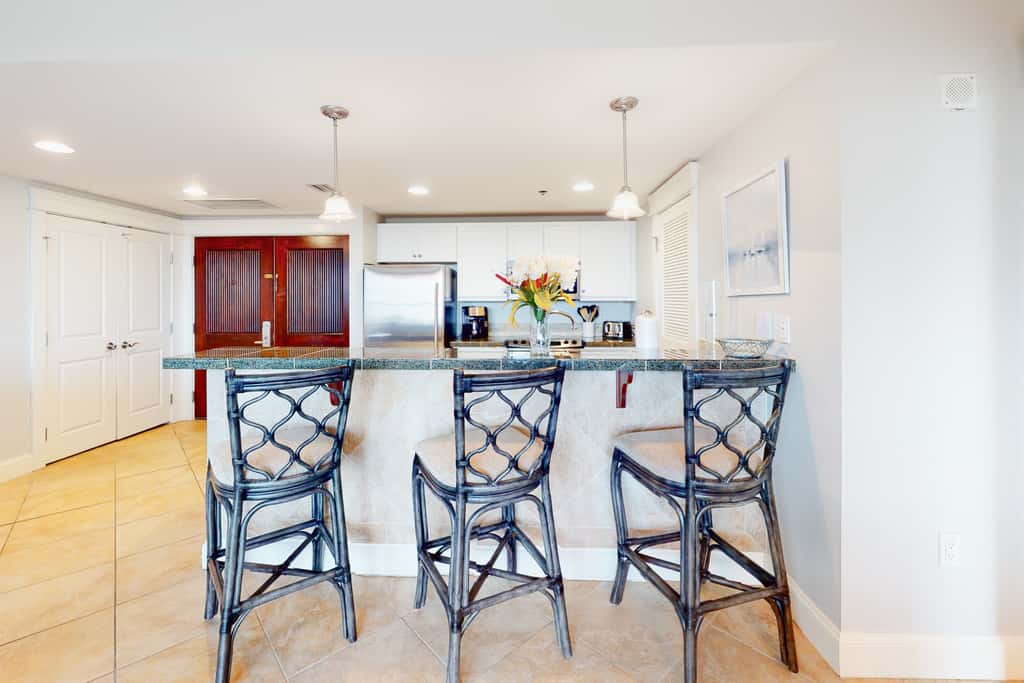 Grand resort condo with golf course, pool & luxe amenities
