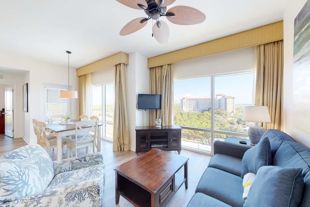 Beach resort bliss with pools, beach access, marina & Gulf views