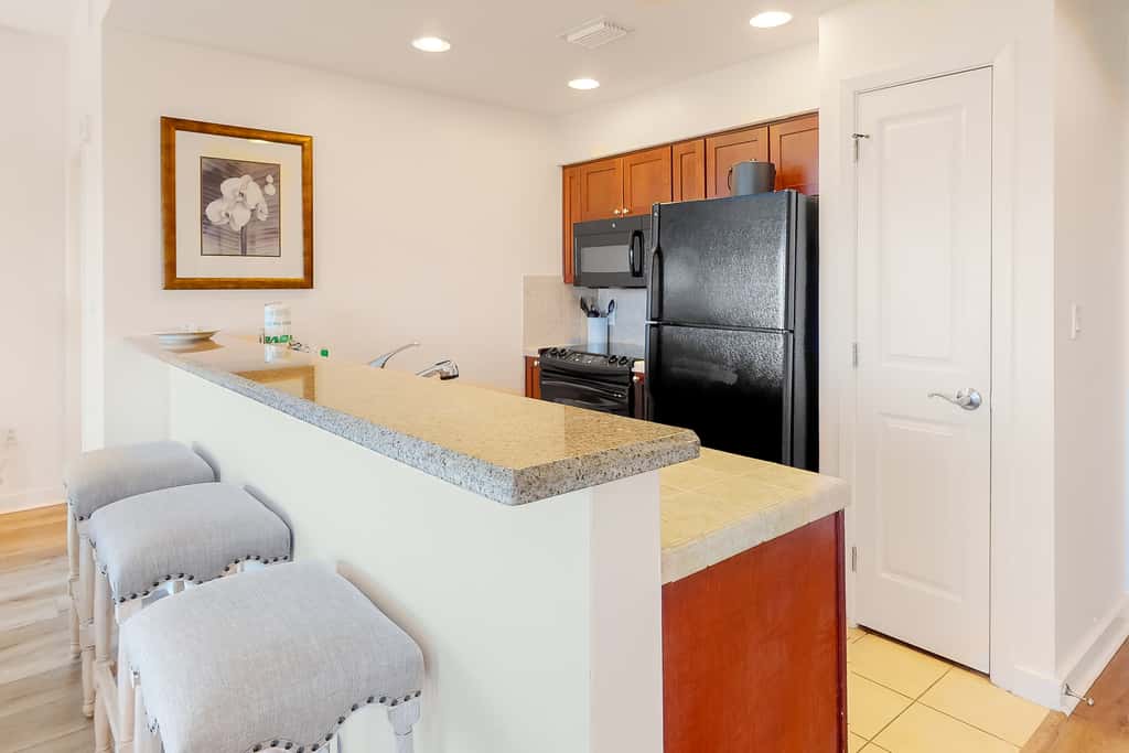 Beach resort bliss with pools, beach access, marina & Gulf views