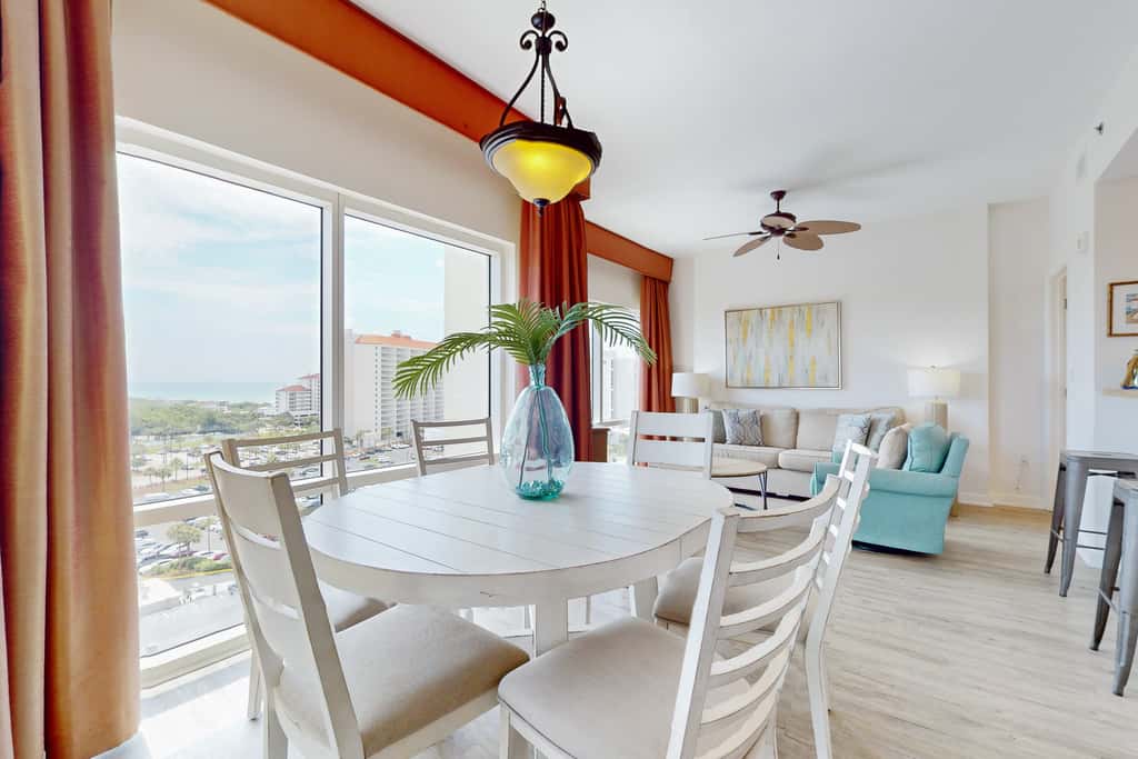 9th-floor condo with lagoon pool, hot tub & large balcony