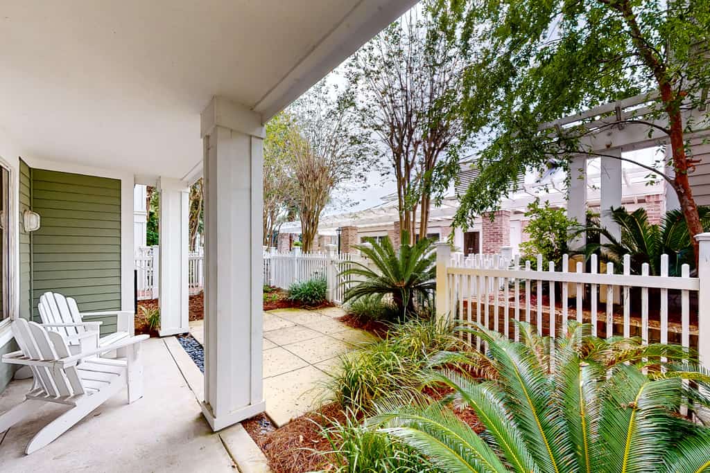 Baytowne Wharf - Pilot House #328/#330 combo