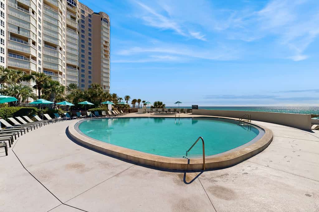 Edgewater Beach Resort 805