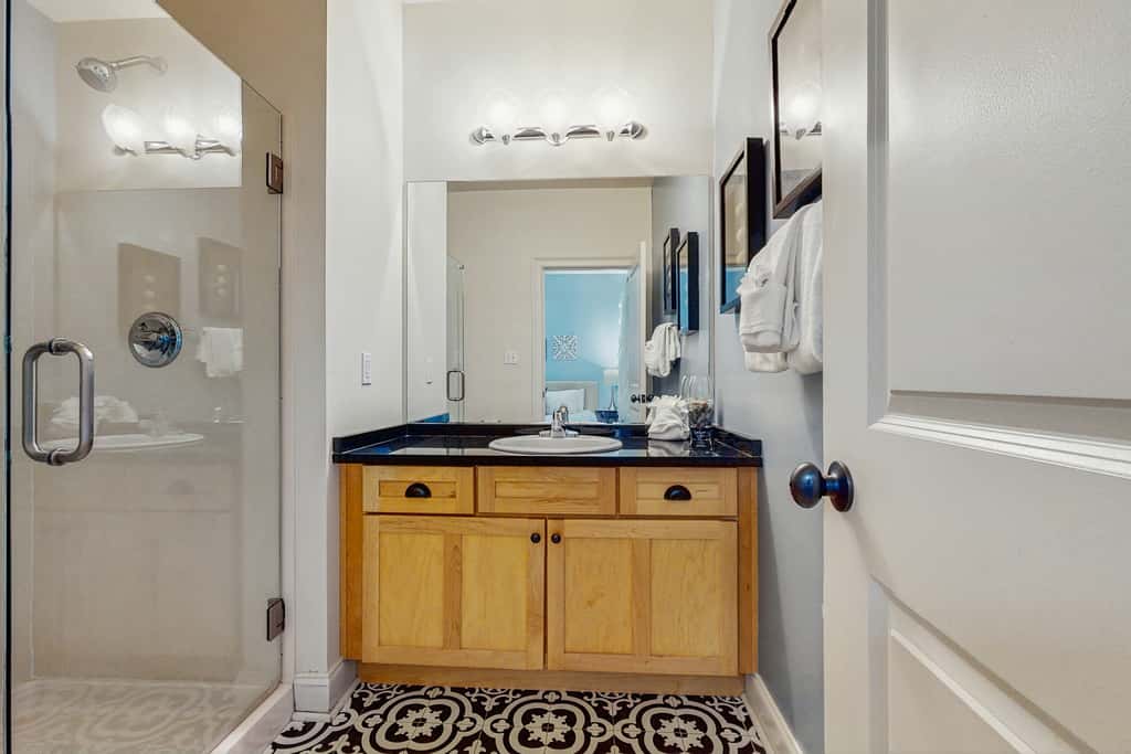 Dog-friendly coastal haven with premium beach perks & resort indulgence