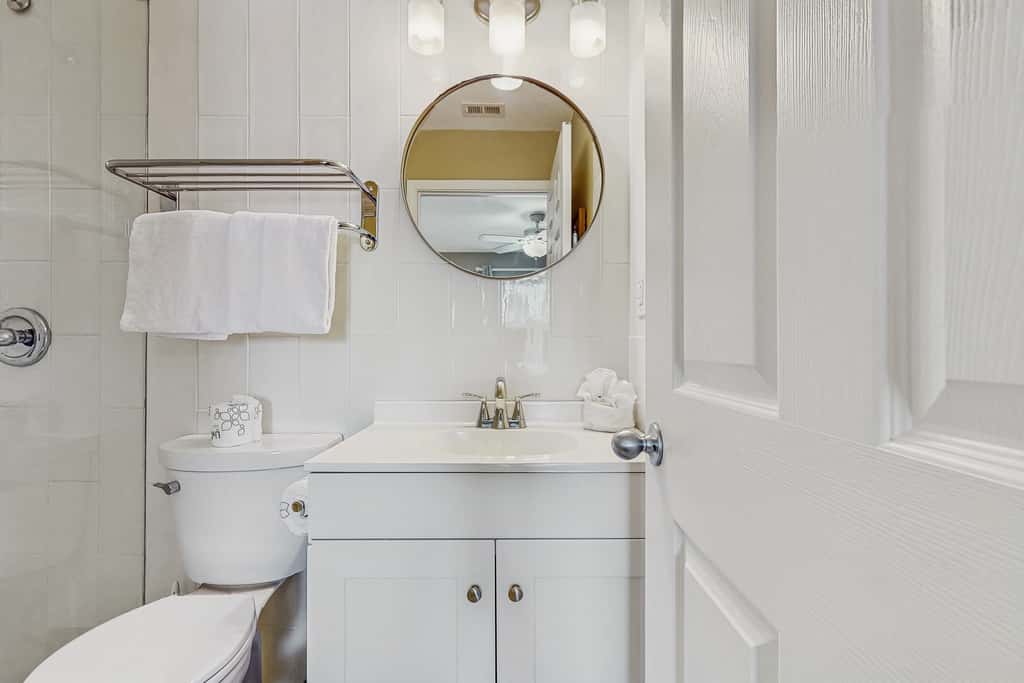 Bright Santa Rosa Beach Villa with community pools & hot tub - Next to Gulf