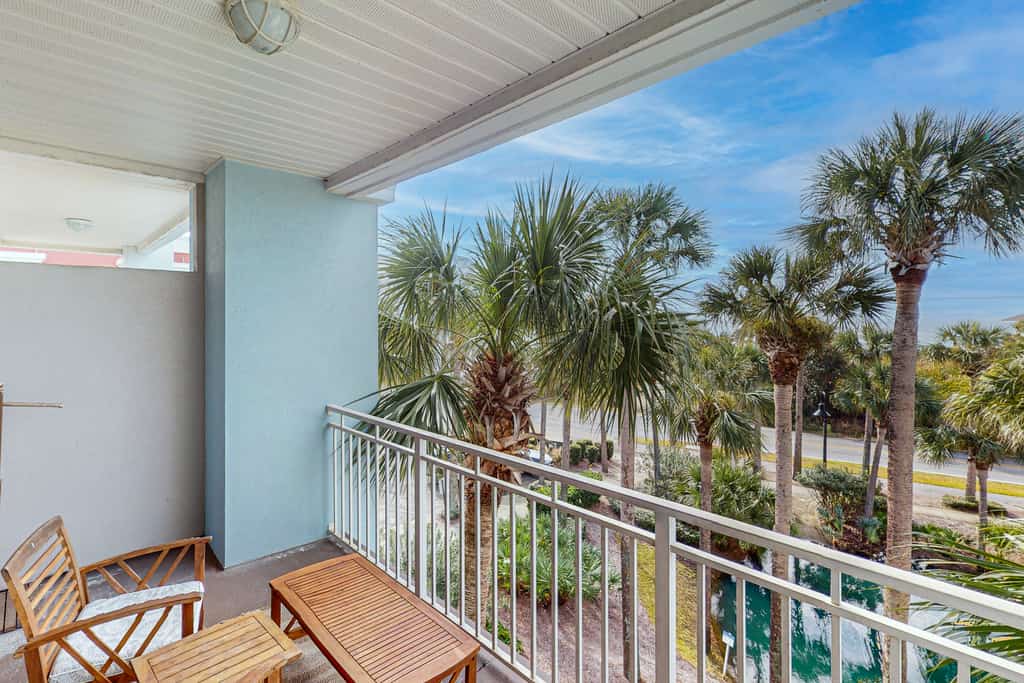 Gulf Place Cabanas 302