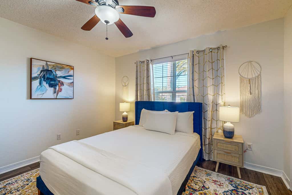 Single-level home with fenced yard, private pool & washer&dryer