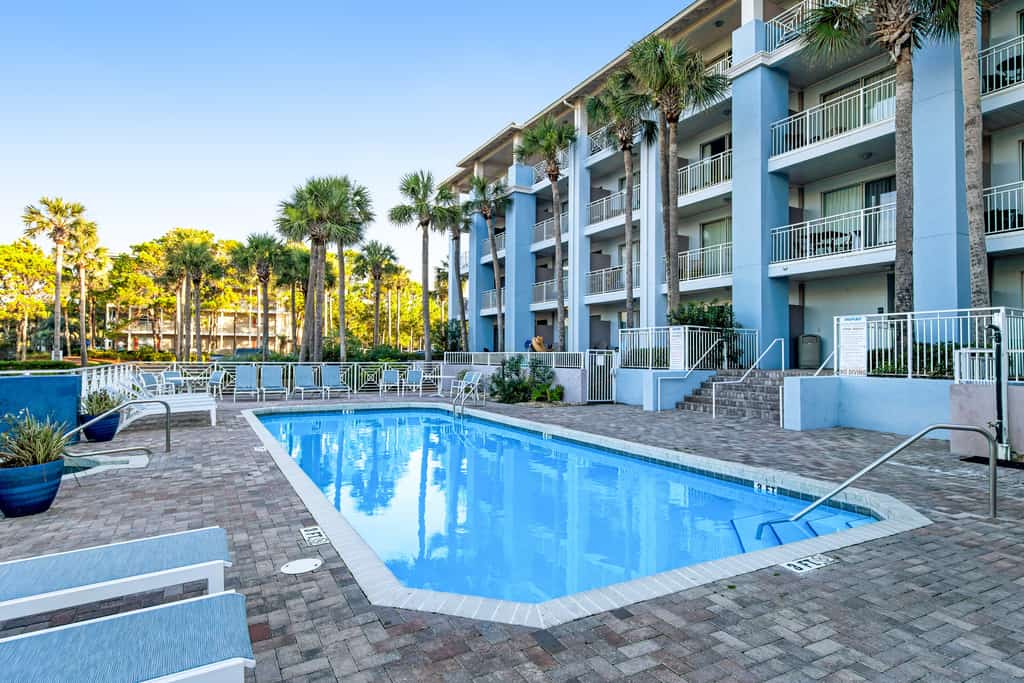Gulf Place Courtyard 17