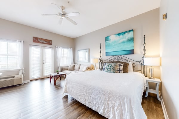 Inn at Gulf Place 417