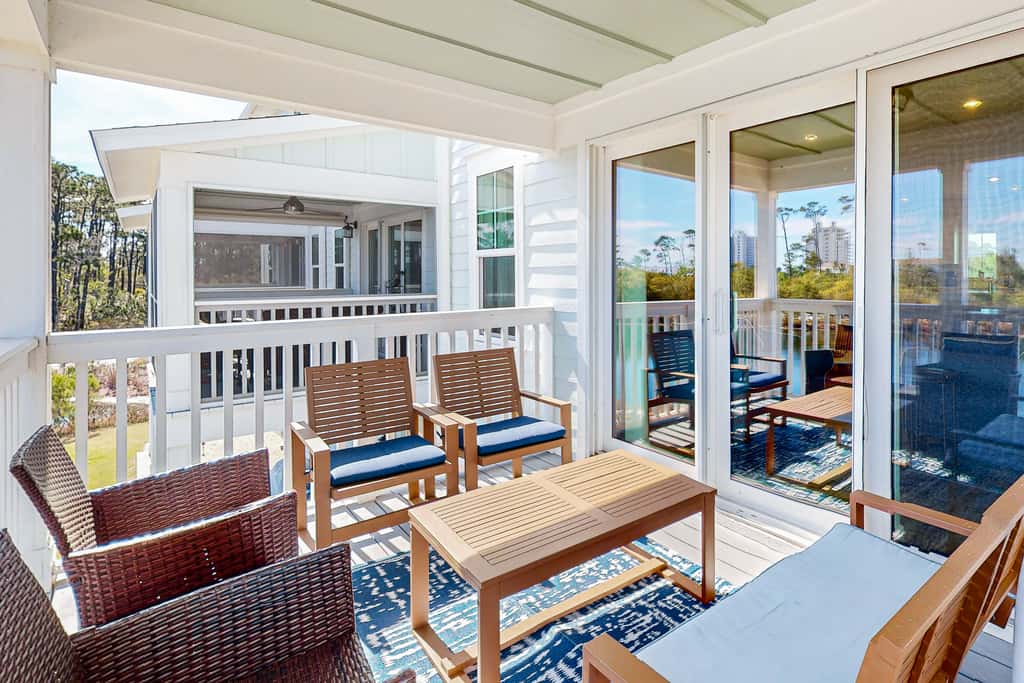 Perdido Key Incredible Lake Views, Beach Chairs & Umbrella
