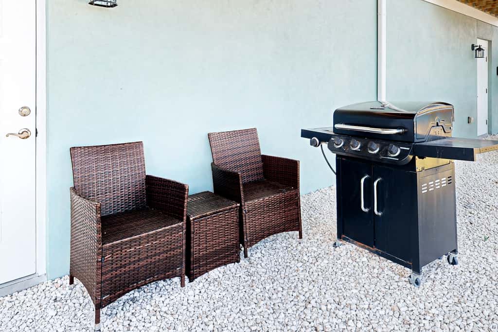 Perdido Key Incredible Lake Views, Beach Chairs & Umbrella