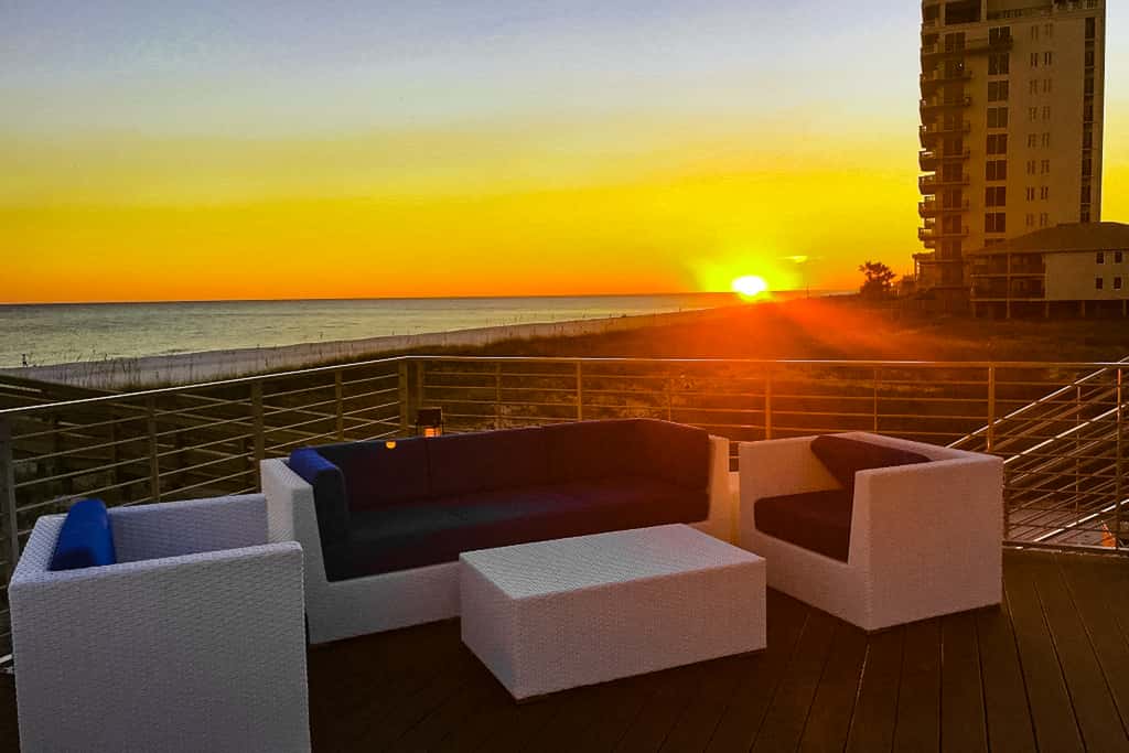 Perdido Key Incredible Lake Views, Beach Chairs & Umbrella