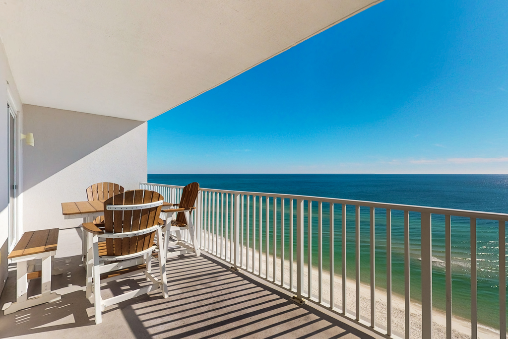 Inviting Gulf front condo In Perdido Key with waterfront pool and hot tub and oceanfront balcony