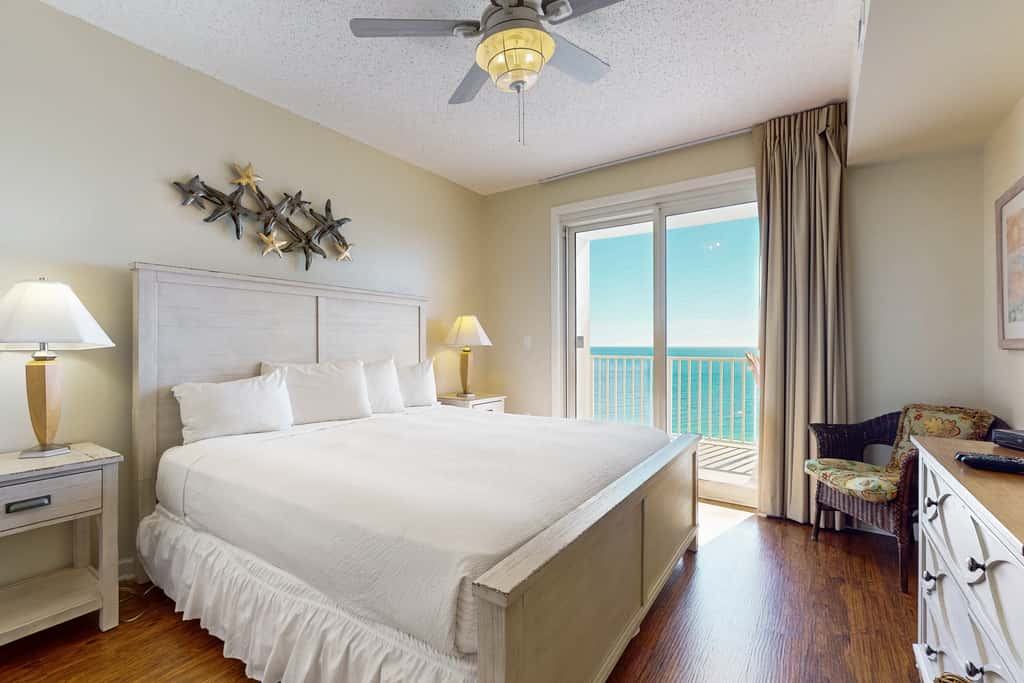 Inviting Gulf front condo In Perdido Key with waterfront pool and hot tub and oceanfront balcony