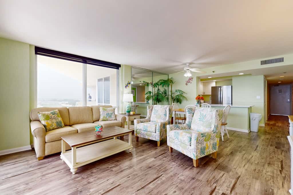 Top-Floor, Gulf-Front Condo with Balcony, Beach Access & Shared Pools, Hot Tub, Gym