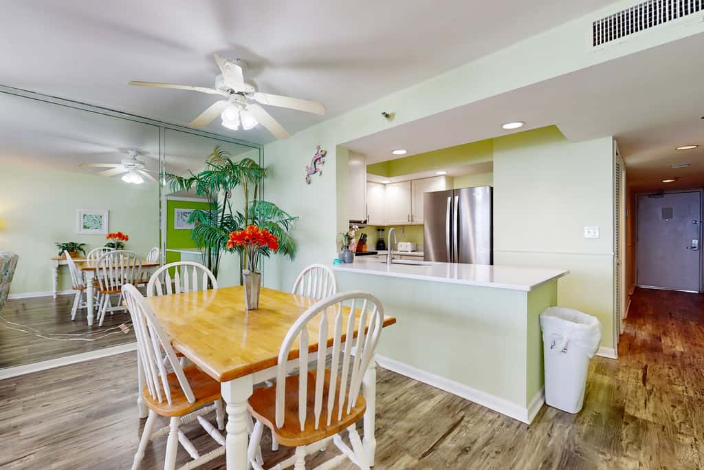Top-Floor, Gulf-Front Condo with Balcony, Beach Access & Shared Pools, Hot Tub, Gym
