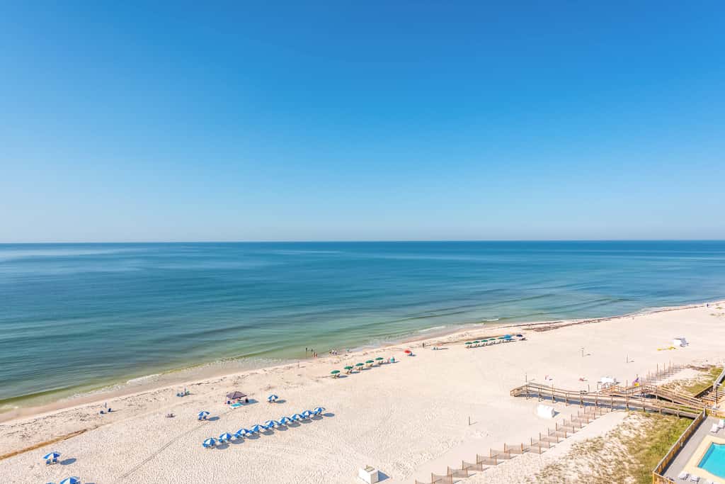 Top-Floor, Gulf-Front Condo with Balcony, Beach Access & Shared Pools, Hot Tub, Gym