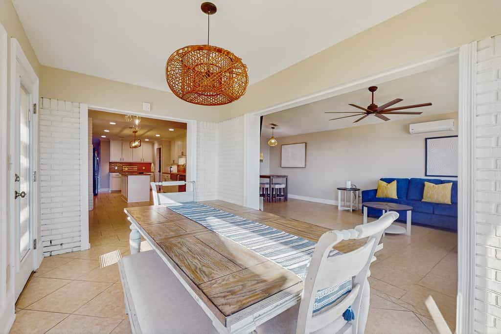 Waterfront Private Dock & Hot Tub, Pet Friendly HOME with Beach/Ocean views, Grill & Wifi