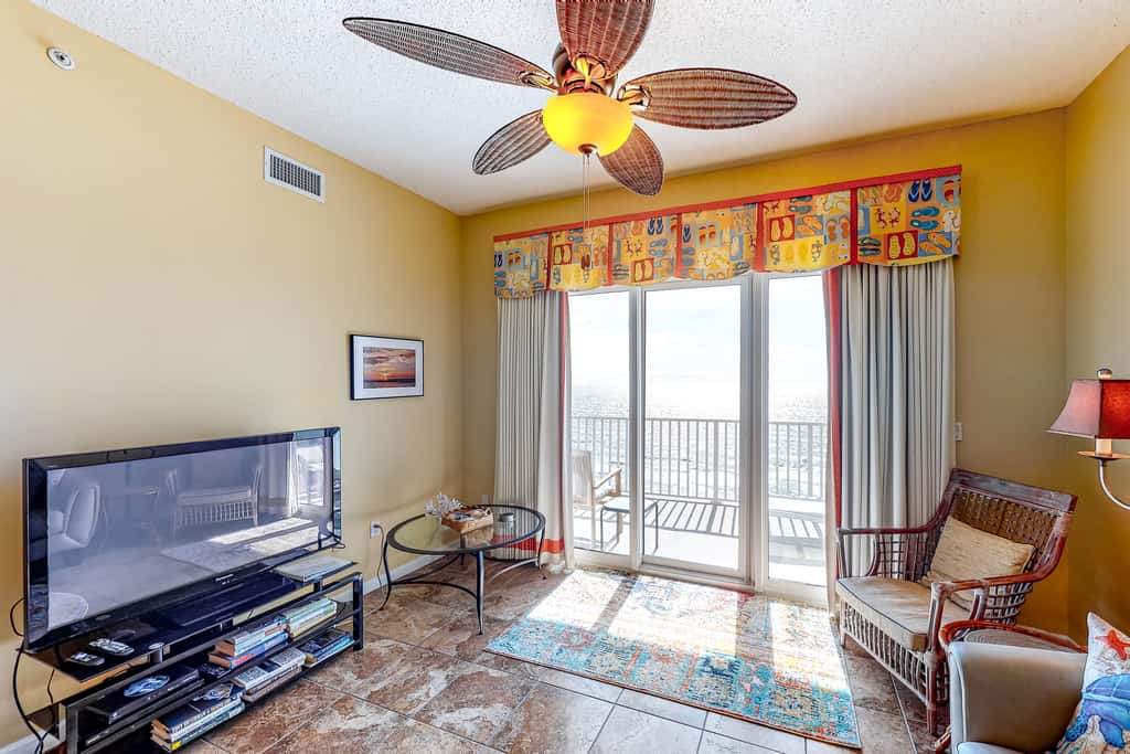 Inviting Gulf-front condo In Perdido Key with waterfront pool, hot tub and oceanfront balcony