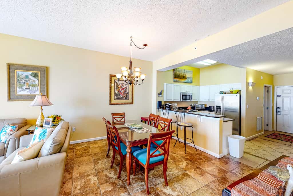 Inviting Gulf-front condo In Perdido Key with waterfront pool, hot tub and oceanfront balcony