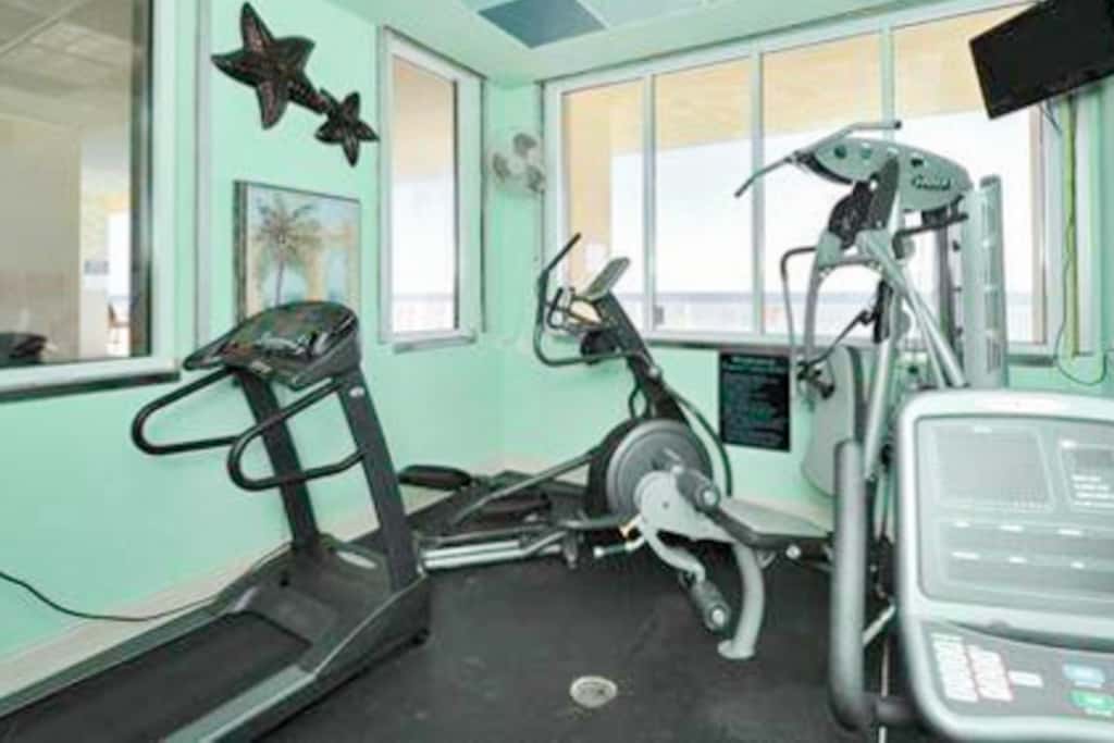 Inviting Gulf-front condo In Perdido Key with waterfront pool, hot tub and oceanfront balcony
