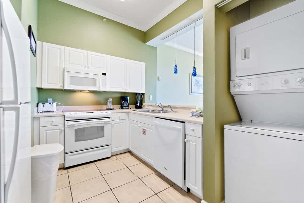 Inviting Gulf-front condo In Perdido Key with waterfront pool, hot tub and oceanfront balcony