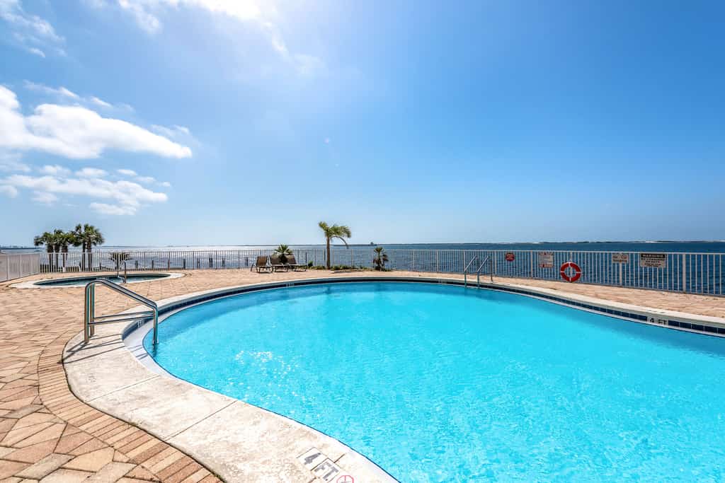 Harbour Pointe 609