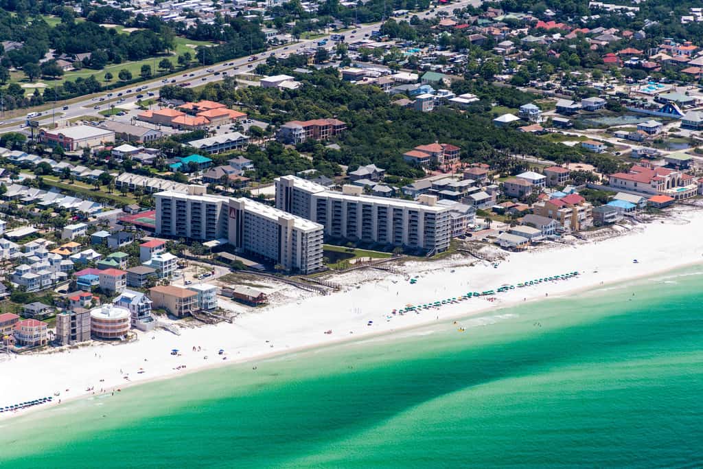 Spacious beachfront condo with full kitchen, shared pool and beach access