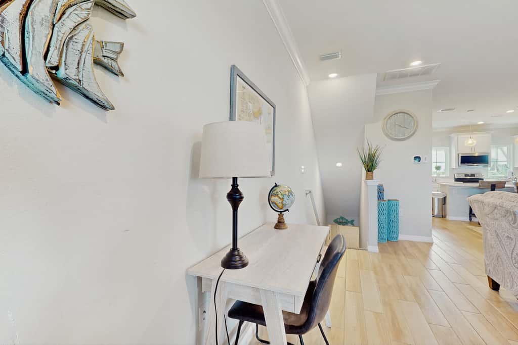 Airy townhouse with pool, hot tub, central AC, & washerdryer - dog-friendly
