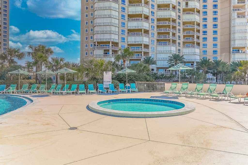 Gorgeious beachview condo with large balcony & shared pool