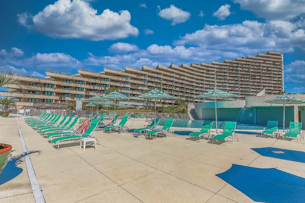 Gorgeious beachview condo with large balcony & shared pool
