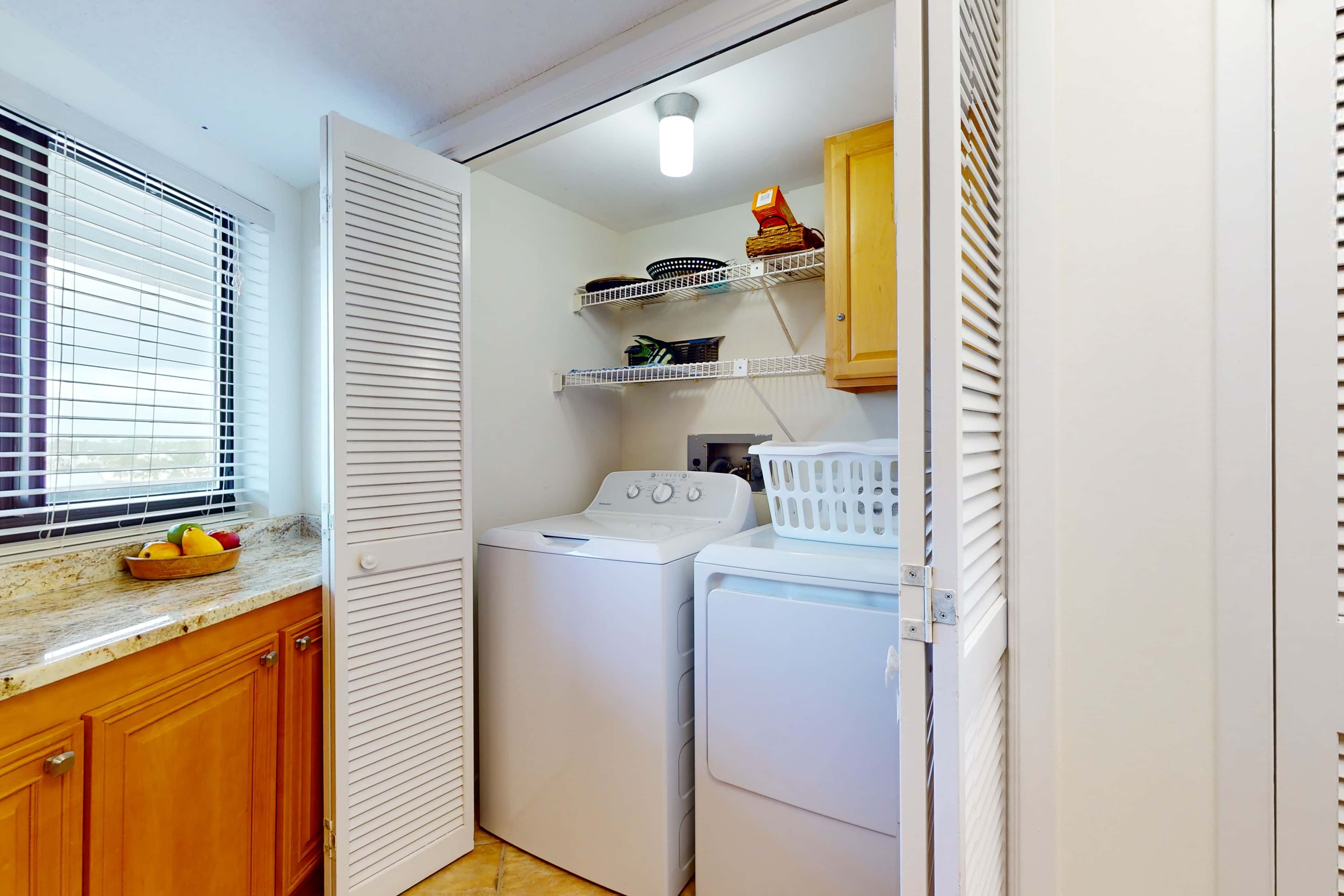 Gorgeous coastal condo with shared pool and easy beach access