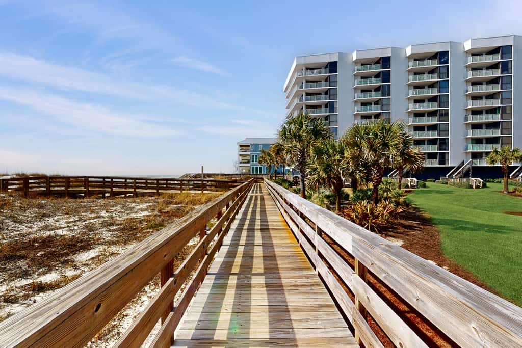 Beachfront condo with Gulf-view balcony & on-site pool,hot tub,tennis