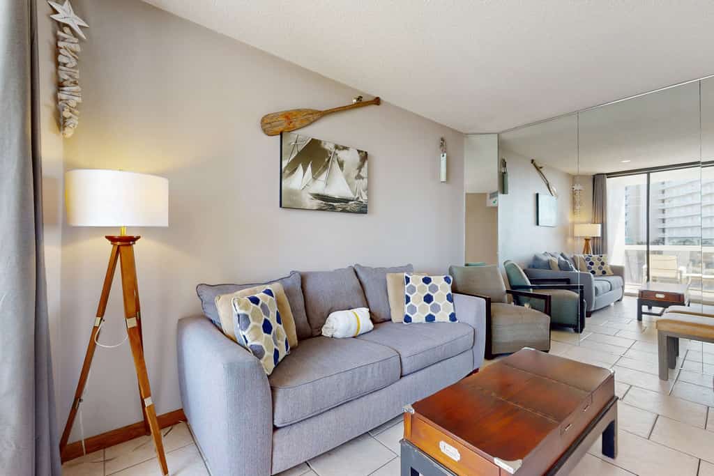 Surfside Resort L4
